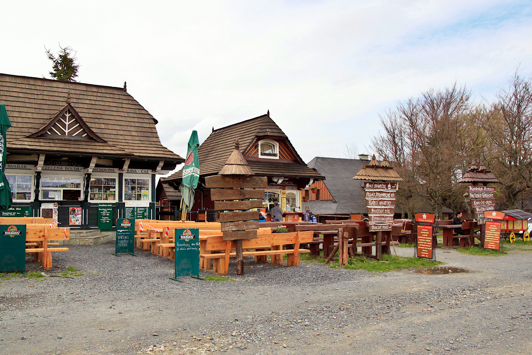 PUSTEVNY - REKREA�N� OBLAST V BESKYDECH
