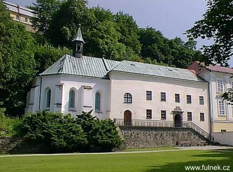 �PIT�L S KAPL� SV. WILGEFORITS VE FULNEKU
