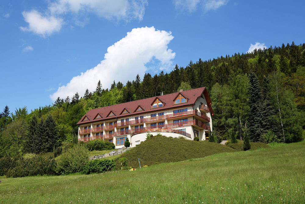 HOTEL KAM MALENOVICE