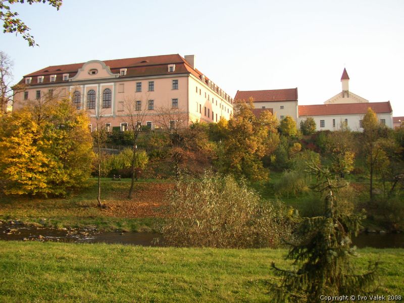 Zmek erotn, Kaple, eka Beva